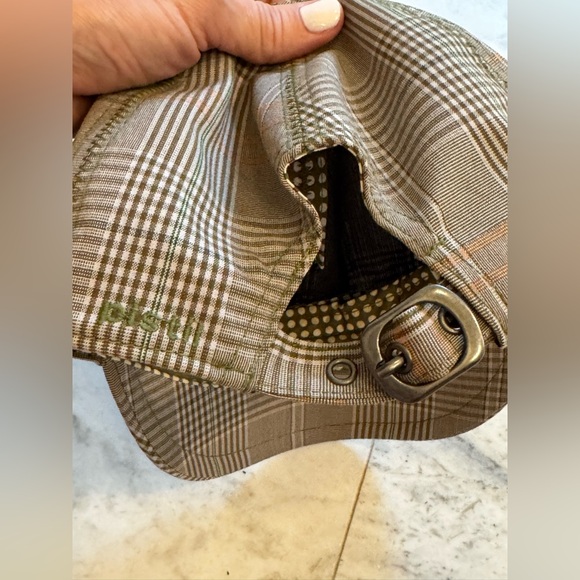 Pistil Hat - Picture 5 of 5